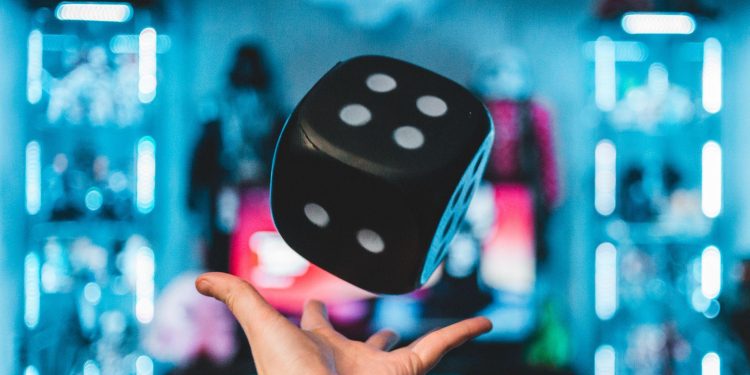 Top 5 Popular Casino Games in Online Casinos