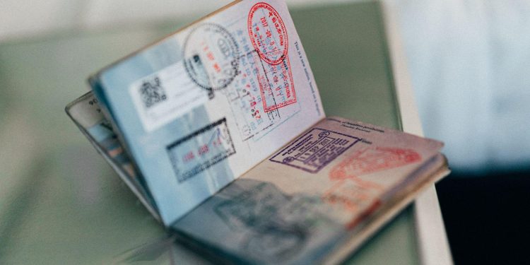 How to Qualify for a Golden Visa: Requirements and Eligibility