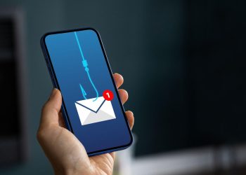 Can I Access My Girlfriend’s Text Messages Without Her Phone?