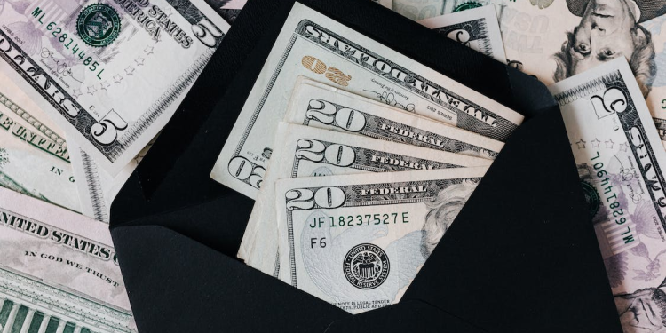 Safe Bets: A Guide to Managing Your Finances While Playing Online Casino Games
