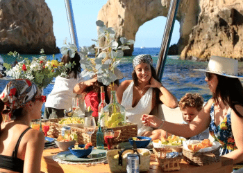 A Night to Remember: Why a Los Cabos Dinner Cruise Is a Must-Try Experience