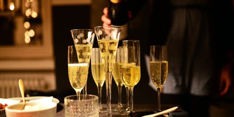 Tips for a Memorable Retirement Celebration for Your Colleague