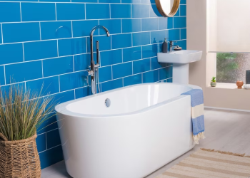 Soak in Luxury: The Ultimate Guide to Professional Bathtub Installation