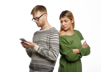 Covert Strategies to Keep Tabs on Your Wife's Mobile Phone